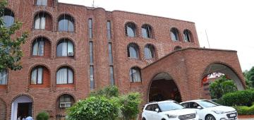 Best Hill Stations Near Delhi | Scenic Mountain Escapes