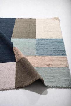 Handcrafted Rugs & Carpets for Stylish Home Interiors