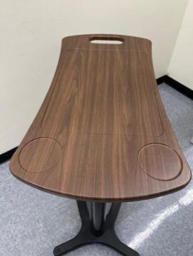 Rolling bedside table with adjustable height