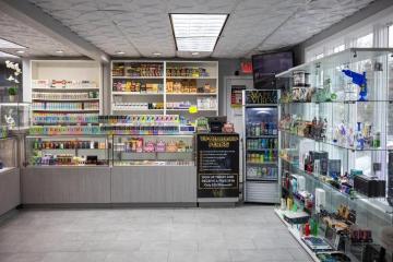 Juul Vape & Premium Devices at Vape Vibes – Vape Store Plaistow NH