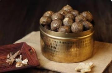 Battisa Laddu Online for New Moms and Traditional Wellness