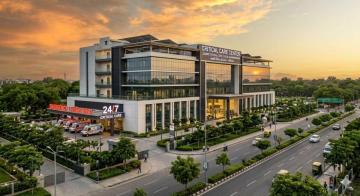 Leading Critical Care Center In Gandhinagar