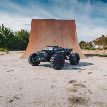 Arrma 1/5 Outcast 8S EXB 4X4 Roller Brushless Stunt Truck, Black (MEGATRONTOYS)