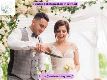 Professional Wedding Photographers in Key West