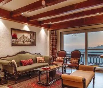 Chalet by The Manor House Awaits Your Next Escape