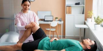 Lower Back and Knee Pain Management and Treatment Plans