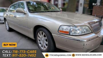 2010 Lincoln Town Car Signature Limited – 78K Miles | $7,999