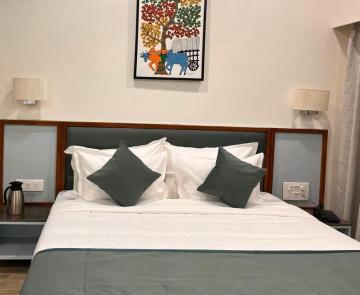 Book /MPT /Nilamber /Skyline /Pachmarhi - MPTDC - Asia - Hotels & Resorts.