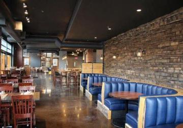 How Do Concrete Suppliers for Restaurant Floors Maintain Professional Spaces?