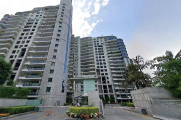 DLF Pinnacle on Sale Gurgaon | 4 BHK Luxury Apartments