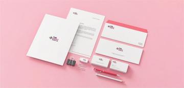 custom flyer printing Dubai