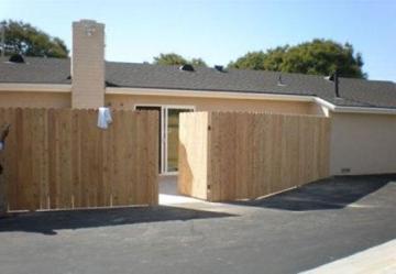 Chain Link Fencing Company in Santa Ana