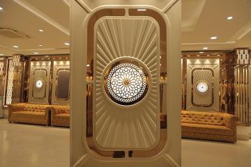 Best Hotel Near Noida Sector 18 Metro Station