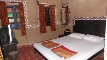 Book Hotel Hansa Heritage Maheshwar | Best Hotel in Maheshwar Asia Hotels and Resorts.