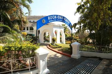 Book /MPT /Hotel /Rock & Manor /Pachmarhi - MPTDC - Asia - Hotels & Resorts,
