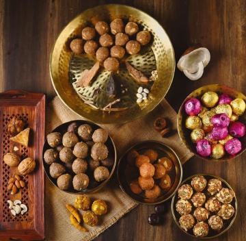 Pregnancy Ladoo: Nourishment Inspired by Traditional Recipes