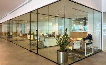 Hospitality Glass Work Solutions Across Hyderabad