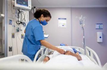 Reliable ICU hospital in Gandhinagar - Advanced Hospital
