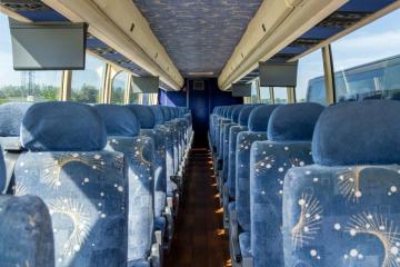 Transportation Planning for Family Reunions With Guests From Different Cities
