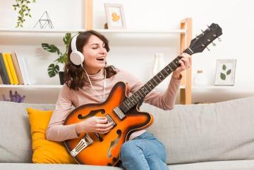 Perfect Your Sound with Expert Mixing & Mastering Skills