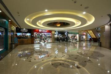 Modern Mall Interior Design Trends for Commercial Spaces