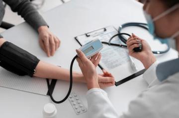 Diabetes Specialist Vadodara – Advanced Diabetes Care at Pushpanjali Speciality Hospital