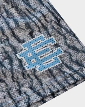 Why Soft Fabric Clothing Is Becoming a Fashion Demand