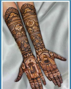 Best Bridal Mehndi Services in Delhi with Price – Affordable Packages