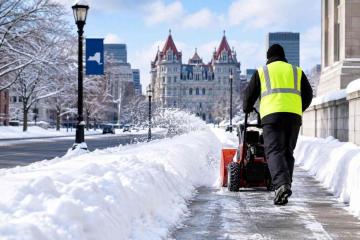 Parking Lot Snow Removal Albany NY: 10 Problems Caused by Poor Snow Clearing