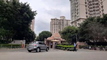 Residential Properties On Golf Course Road For Rent
