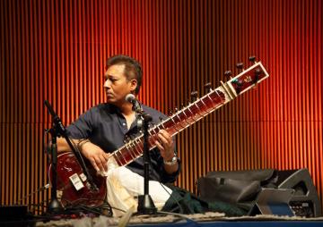 Book Live Sitar Performance by Hidayat Husain Khan for Events & Concerts