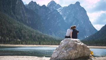 Best Kerala Honeymoon Tours for Newly Married Couples in 2026