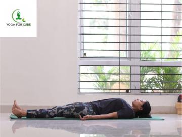 Why Are People Choosing Online Yoga Classes for Weight Loss?