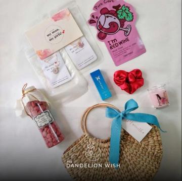 Corporate Gifting Hyderabad | Customized Corporate Gift Hampers