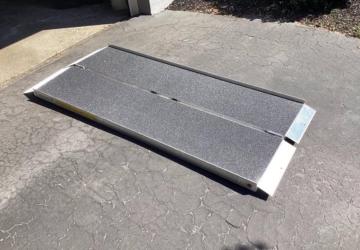 Aluminum ramp for Seniors