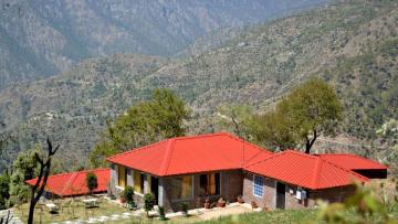 Resorts in Kanatal for a Peaceful Himalayan Weekend Escape