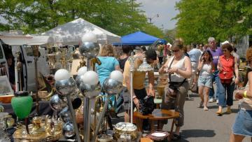 Randolph Street Holiday Market Chicago