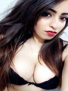 Charming and Passionate Call Girl in Dehradun Available Now