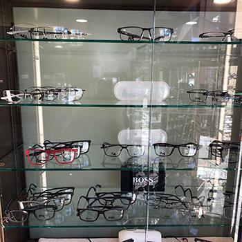 Optician Near Me