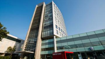 Vatika City Point – A Premium Commercial Hub on MG Road