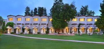 Resorts Near Delhi | Best Weekend Getaways & Stays