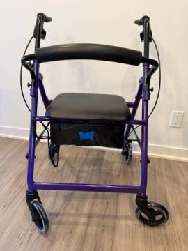 Rolling walker with a seat for Seniors