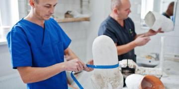 Advanced Artificial Limb Centres for Comfortable Prosthetic Fitting