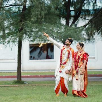 Couple Special: Free Pre-Wedding with Wedding Package