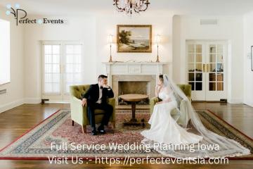 Hire a Wedding Planner Des Moines | Stress-Free Wedding Support